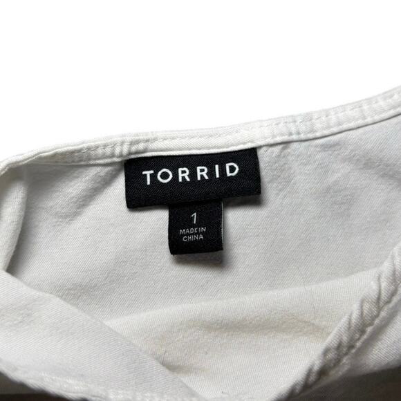 White Torrid Tank Top with Adjustable Straps Size 1/1X - Picture 2 of 3